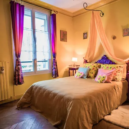 The Vintage Bed And Broc' Apartment Saint-Calais Exterior photo