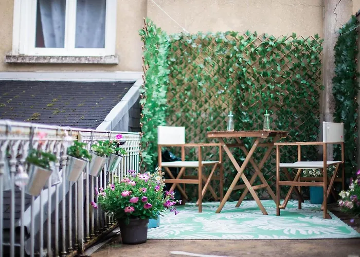The Vintage Bed And Broc\'